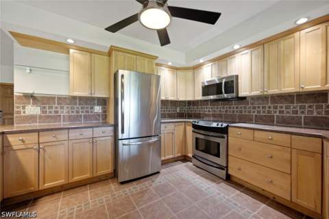 223 Charity Ct L5, Naples FL - photo 11 of 39