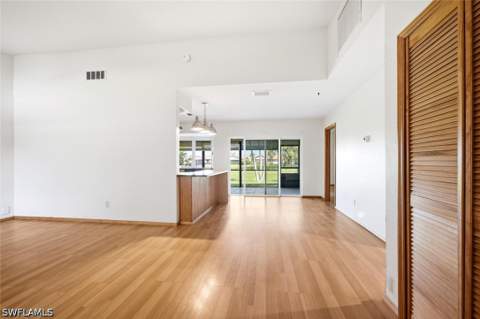 223 Charity Ct L5, Naples FL - photo 7 of 39