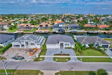 768 Amazon Ct, Marco Island FL - photo 6 of 37