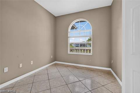 8044 San Carlos Blvd, Fort Myers FL - photo 11 of 49