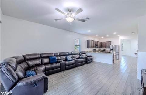 2902 NW 10th Ter, Cape Coral FL - photo 10 of 20