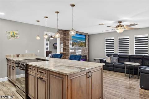 113 SE 41st St, Cape Coral FL - photo 10 of 41