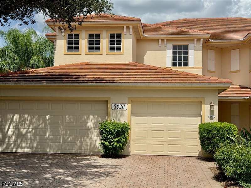 3 bedroom Condominium at 3020 Meandering Way 201, Idlewild, Fort Myers — photo 1