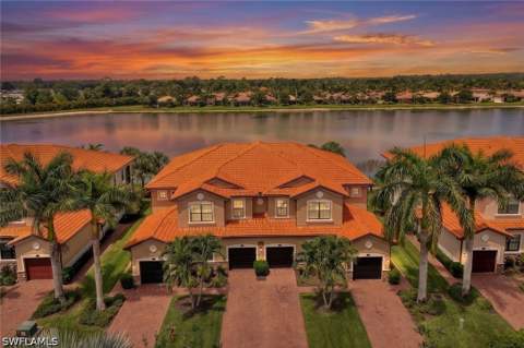 26201 Palace Ln 201, Bonita Springs FL - photo 23 of 41