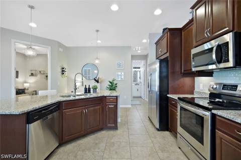 26201 Palace Ln 201, Bonita Springs FL - photo 7 of 41