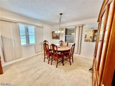 4 Desert Ash Ct, Lehigh Acres FL - photo 10 of 20