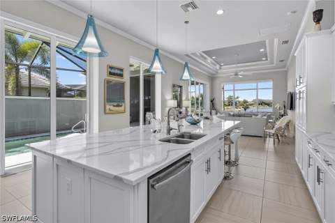 6387 Warwick Ave, Naples FL - photo 21 of 42