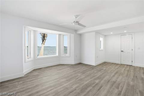 266 Curlew St, Fort Myers Beach FL - photo 23 of 50