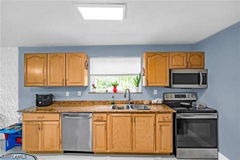 3420 6th Ave NE, Naples FL - photo 15 of 24