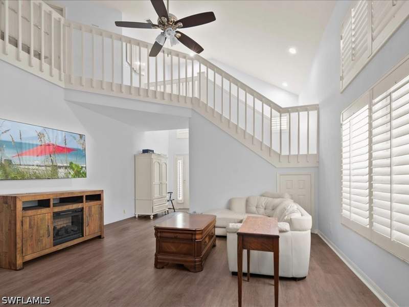 4 bedroom SingleFamilyResidence at 3570 Kent Dr, Bougainvillas, Naples — photo 4
