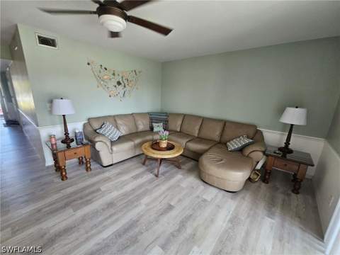 7360 Glenmoor Ln 4207, Naples FL - photo 13 of 23