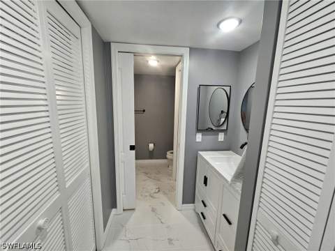 7360 Glenmoor Ln 4207, Naples FL - photo 7 of 23