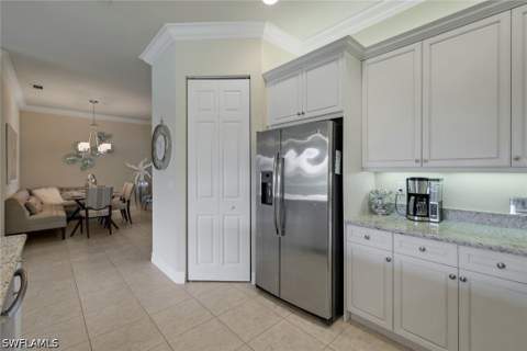13556 Coronado Dr, Naples FL - photo 13 of 34