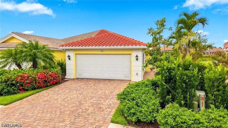 2 bedroom Attached at 7704 Rozzini Ln, Verona Walk, Naples — photo 1
