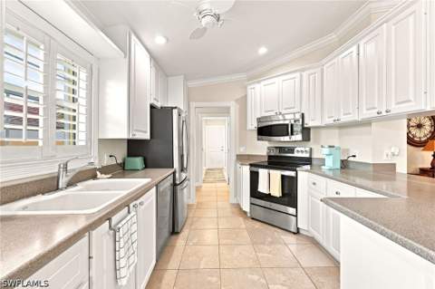 7704 Rozzini Ln, Naples FL - photo 10 of 50
