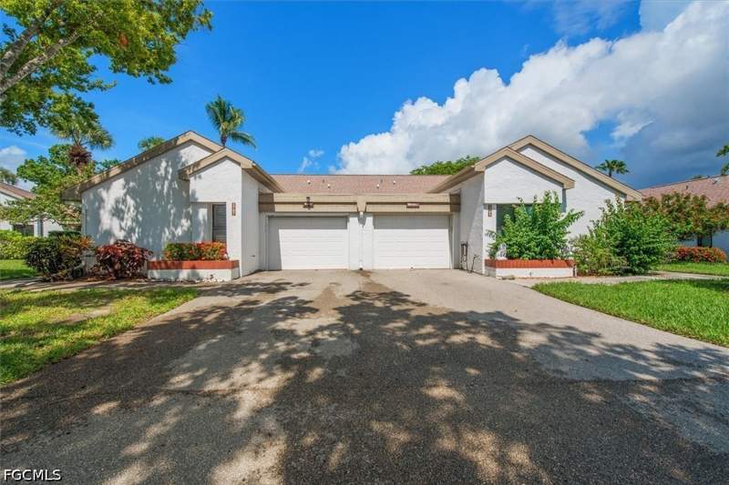 2 bedroom Attached at 1787 Pine Glade Cir, Seven Lakes, Fort Myers — photo 3