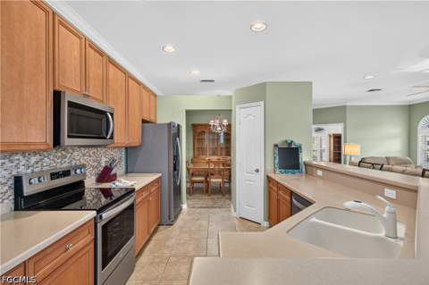 13818 Village Creek Dr, Fort Myers FL - photo 16 of 32
