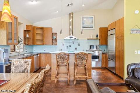 1680 Avion Pl, Naples FL - photo 7 of 50