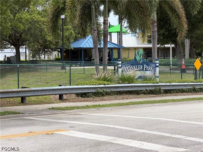 1 bedroom Condominium at 3704 Broadway 100, Windsor West, Fort Myers — photo 5