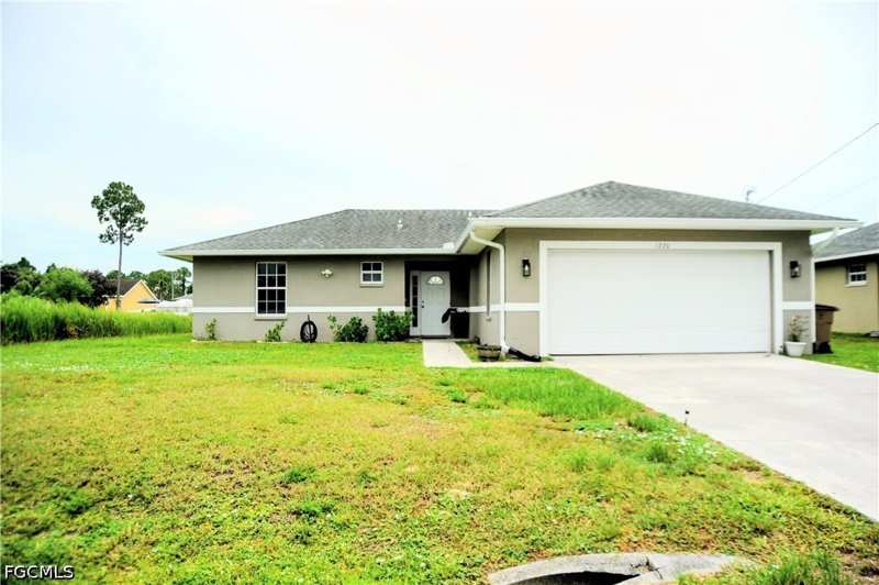 3 bedroom SingleFamilyResidence at 1220 Cloplon St E, Lehigh Acres, Lehigh Acres — photo 1