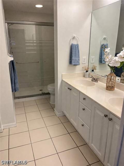 4950 Deerfield Way 102, Naples FL - photo 10 of 18