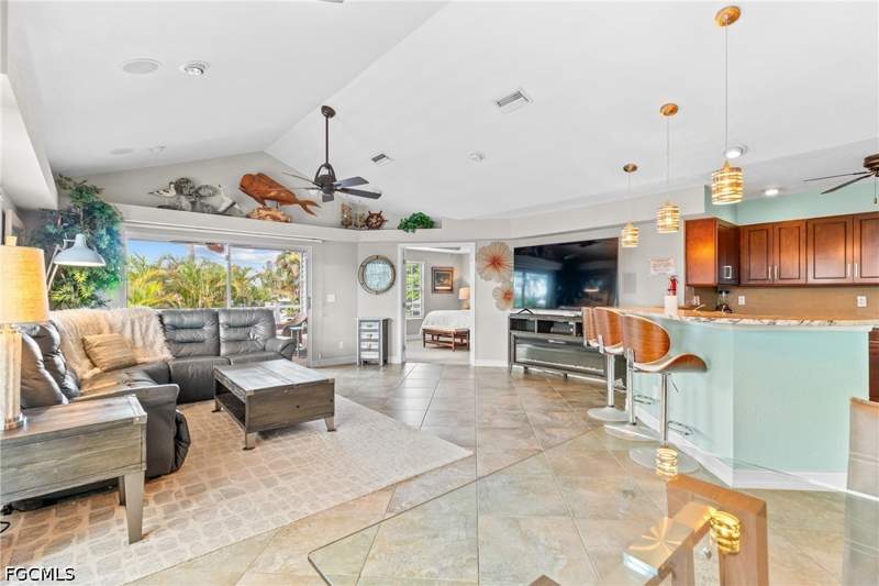 2 bedroom SingleFamilyResidence at 17750 Rebecca Ave, Tip Top Terrace, Fort Myers Beach — photo 4