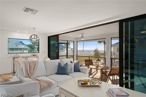 25 Beach Homes, Captiva FL - photo 13 of 49
