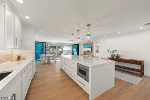 25 Beach Homes, Captiva FL - photo 6 of 49