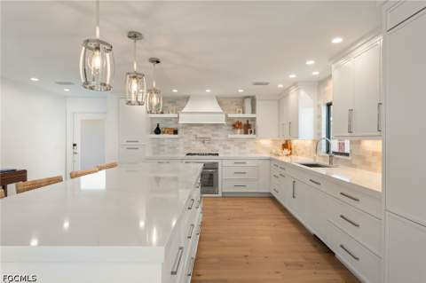 25 Beach Homes, Captiva FL - photo 7 of 49