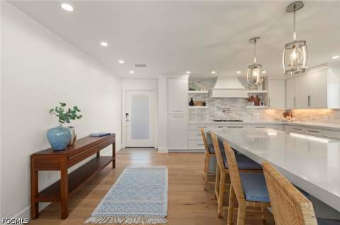25 Beach Homes, Captiva FL - photo 8 of 49