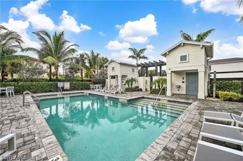 13081 Pembroke Dr, Naples FL - photo 13 of 28