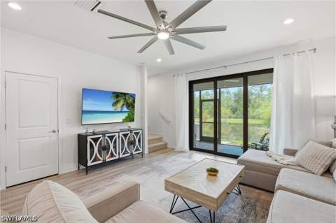 13081 Pembroke Dr, Naples FL - photo 15 of 28