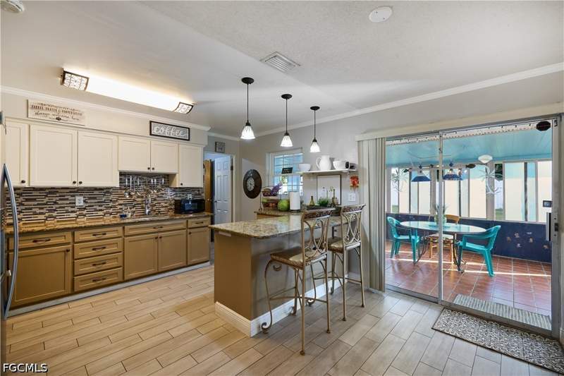 3 bedroom SingleFamilyResidence at 1416 Irondale St E, Wedgewood, Lehigh Acres — photo 5