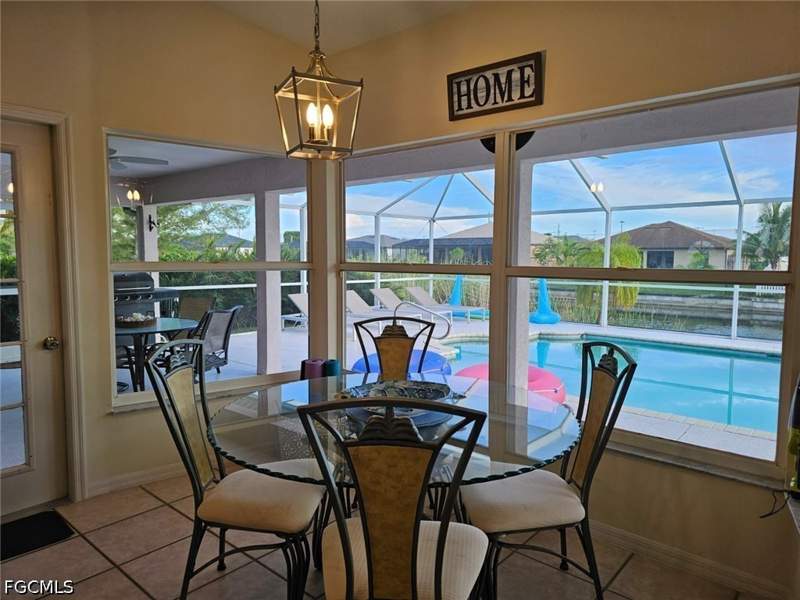 3 bedroom SingleFamilyResidence at 318 SW 28th St, Cape Coral, Cape Coral — photo 5