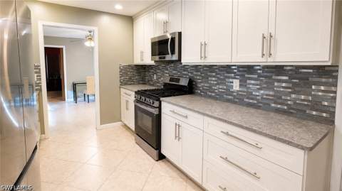 5535 Winkler Rd, Fort Myers FL - photo 10 of 22