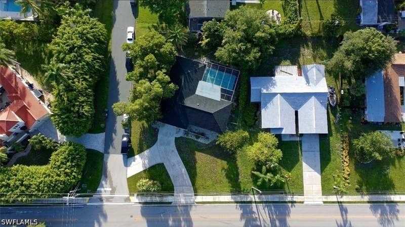 4 bedroom SingleFamilyResidence at 5535 Winkler Rd, Natoma Park, Fort Myers — photo 3