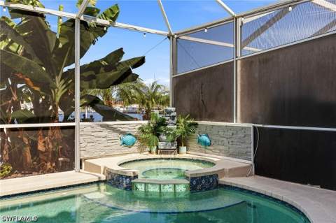 326 Stella Maris Dr S, Naples FL - photo 9 of 39
