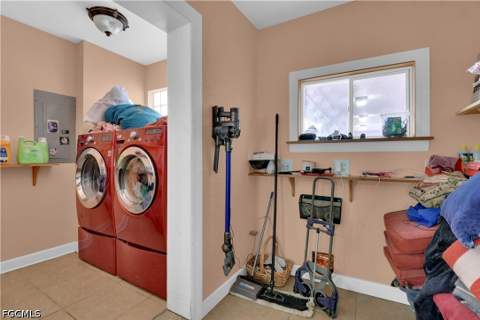 2704 SW 2nd Pl, Cape Coral FL - photo 19 of 36