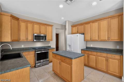 12281 McGregor Palms Dr, Fort Myers FL - photo 12 of 43