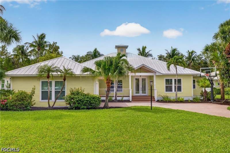 3 bedroom SingleFamilyResidence at 12281 McGregor Palms Dr, Coconut Creek, Fort Myers — photo 4
