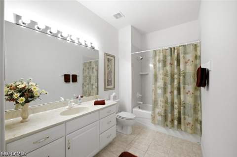 4780 Shinnecock Hills Ct 101, Naples FL - photo 19 of 31