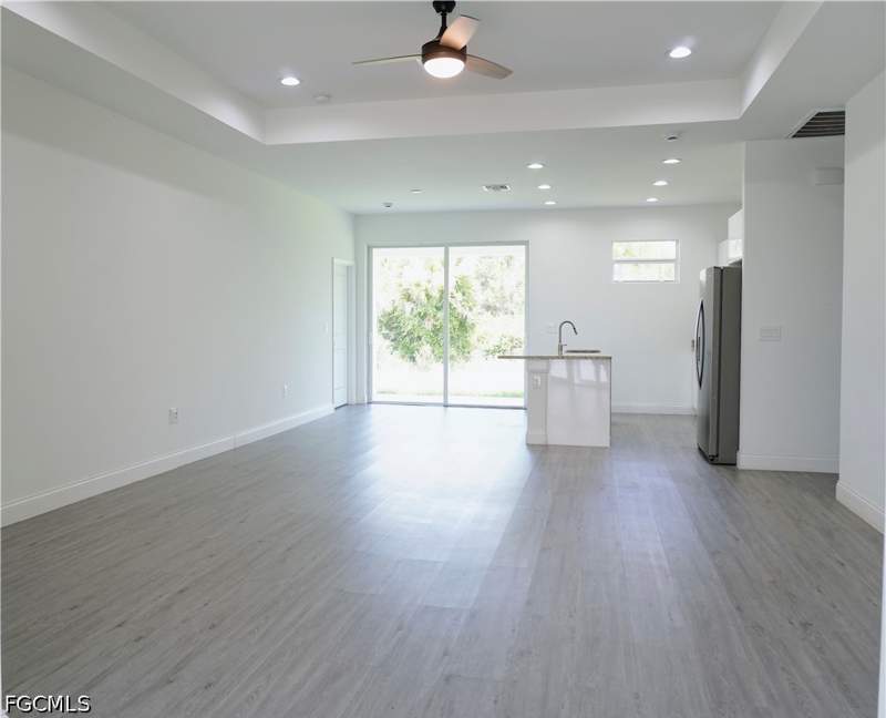 3 bedroom SingleFamilyResidence at 3004 47th St W, Lehigh Acres, Lehigh Acres — photo 3