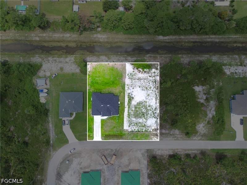 4 bedroom SingleFamilyResidence at 1026 Fayette Ave, Lehigh Acres, Lehigh Acres — photo 4