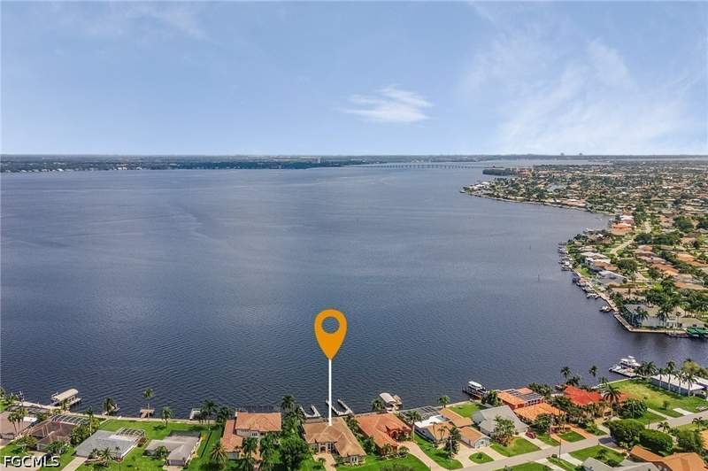 4 bedroom SingleFamilyResidence at 2262 SE 28th St, Cape Coral, Cape Coral — photo 5