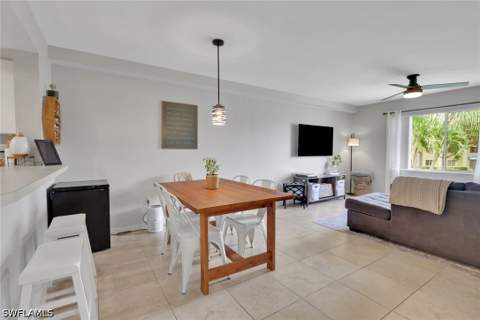 8304 Key Royal Cir 1723, Naples FL - photo 7 of 25