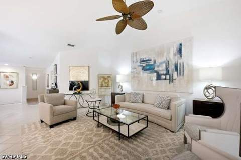2515 Talon Ct 404, Naples FL - photo 10 of 50