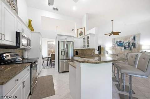 2515 Talon Ct 404, Naples FL - photo 19 of 50