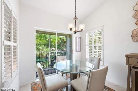 2515 Talon Ct 404, Naples FL - photo 23 of 50