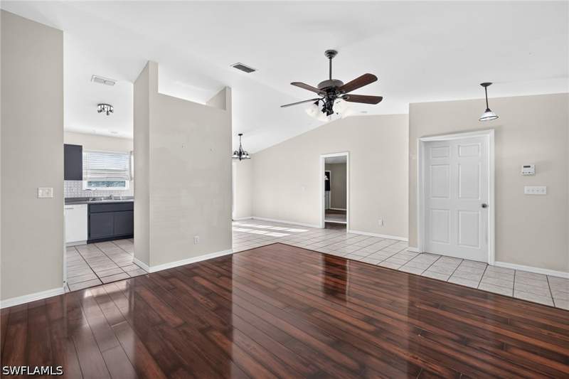 3 bedroom SingleFamilyResidence at 18335 Heather Rd, San Carlos Park, Fort Myers — photo 4