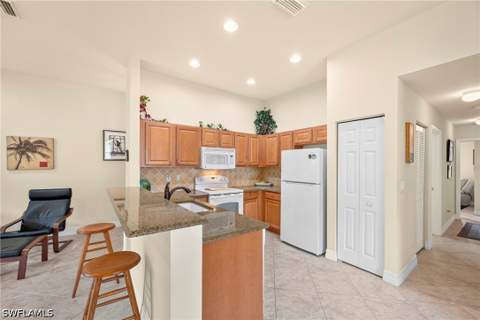 11104 Yellow Poplar Dr, Fort Myers FL - photo 9 of 28